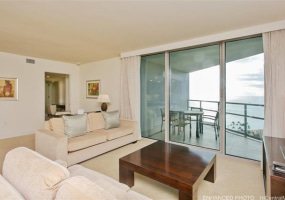 223 Saratoga Road,Honolulu,Hawaii,96815,2 Bedrooms Bedrooms,3 BathroomsBathrooms,Condo/Townhouse,Saratoga,26,18291070