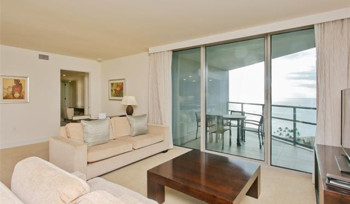 223 Saratoga Road,Honolulu,Hawaii,96815,2 Bedrooms Bedrooms,3 BathroomsBathrooms,Condo/Townhouse,Saratoga,26,18291070