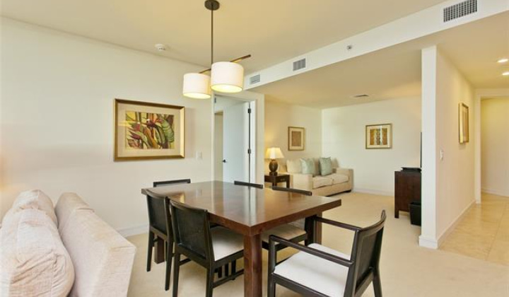 223 Saratoga Road,Honolulu,Hawaii,96815,2 Bedrooms Bedrooms,3 BathroomsBathrooms,Condo/Townhouse,Saratoga,26,18291070