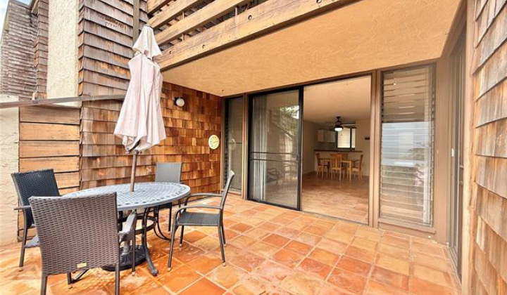 1015 Aoloa Place,Kailua,Hawaii,96734,2 Bedrooms Bedrooms,2 BathroomsBathrooms,Condo/Townhouse,Aoloa,2,19467439