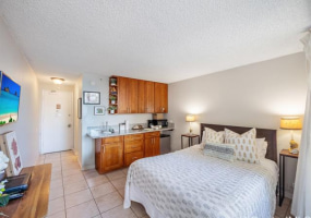 134 Kapahulu Avenue,Honolulu,Hawaii,96816,1 バスルームバスルーム,コンド / タウンハウス,Kapahulu,4,18291381
