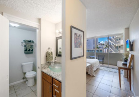 134 Kapahulu Avenue,Honolulu,Hawaii,96816,1 バスルームバスルーム,コンド / タウンハウス,Kapahulu,4,18291381