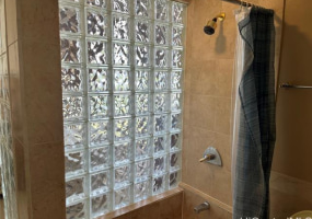 300 Wai Nani Way,Honolulu,Hawaii,96815,2 Bedrooms Bedrooms,2 BathroomsBathrooms,Condo/Townhouse,Wai Nani,24,18292193
