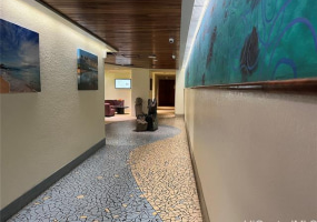 300 Wai Nani Way,Honolulu,Hawaii,96815,2 Bedrooms Bedrooms,2 BathroomsBathrooms,Condo/Townhouse,Wai Nani,24,18292193