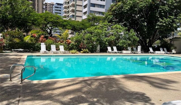 300 Wai Nani Way,Honolulu,Hawaii,96815,2 Bedrooms Bedrooms,2 BathroomsBathrooms,Condo/Townhouse,Wai Nani,24,18292193