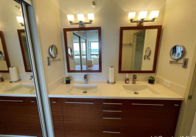 2499 Kapiolani Boulevard,Honolulu,Hawaii,96826,3 ベッドルーム ベッドルーム,2 バスルームバスルーム,コンド / タウンハウス,Kapiolani,30,18292480