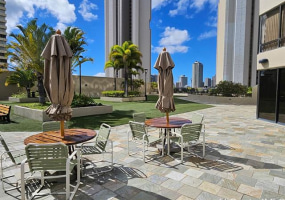 2499 Kapiolani Boulevard,Honolulu,Hawaii,96826,3 ベッドルーム ベッドルーム,2 バスルームバスルーム,コンド / タウンハウス,Kapiolani,30,18292480