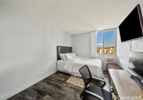 909 Ala Nanala Street,Honolulu,Hawaii,96818,1 Bedroom Bedrooms,1 BathroomBathrooms,Condo/Townhouse,Ala Nanala,6,18292551