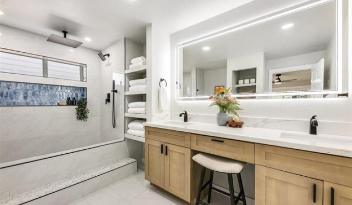 1226 Ulupuni Street,Kailua,Hawaii,96734,4 Bedrooms Bedrooms,2 BathroomsBathrooms,Single family,Ulupuni,18293130