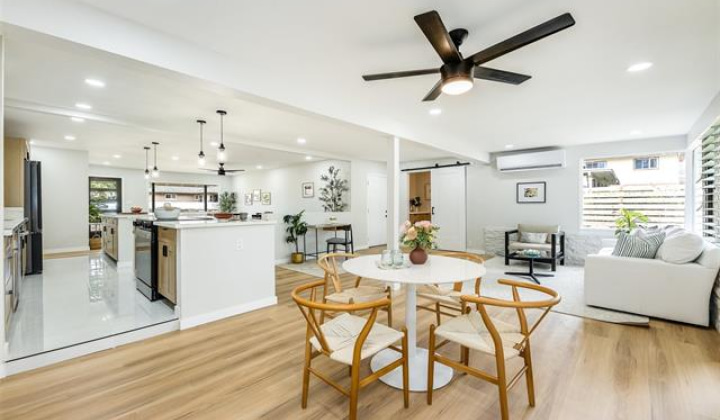 1226 Ulupuni Street,Kailua,Hawaii,96734,4 Bedrooms Bedrooms,2 BathroomsBathrooms,Single family,Ulupuni,18293130
