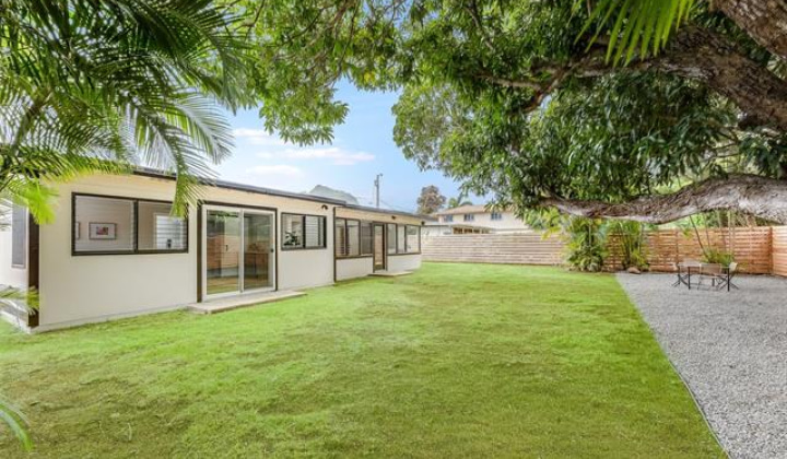 1226 Ulupuni Street,Kailua,Hawaii,96734,4 Bedrooms Bedrooms,2 BathroomsBathrooms,Single family,Ulupuni,18293130