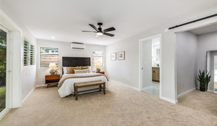 1226 Ulupuni Street,Kailua,Hawaii,96734,4 Bedrooms Bedrooms,2 BathroomsBathrooms,Single family,Ulupuni,18293130