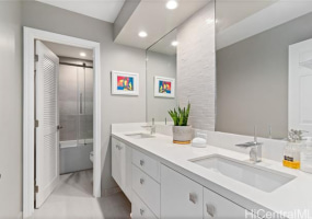 1031 Ikena Circle,Honolulu,Hawaii,96821,5 Bedrooms Bedrooms,5 BathroomsBathrooms,Single family,Ikena,18293192