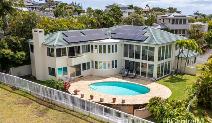 1031 Ikena Circle,Honolulu,Hawaii,96821,5 Bedrooms Bedrooms,5 BathroomsBathrooms,Single family,Ikena,18293192