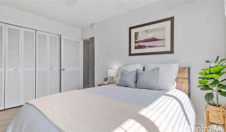 1545 Nehoa Street,Honolulu,Hawaii,96822,1 Bedroom Bedrooms,1 BathroomBathrooms,Condo/Townhouse,Nehoa,3,18293975