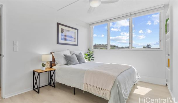 1545 Nehoa Street,Honolulu,Hawaii,96822,1 Bedroom Bedrooms,1 BathroomBathrooms,Condo/Townhouse,Nehoa,3,18293975