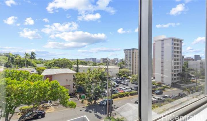 1545 Nehoa Street,Honolulu,Hawaii,96822,1 Bedroom Bedrooms,1 BathroomBathrooms,Condo/Townhouse,Nehoa,3,18293975