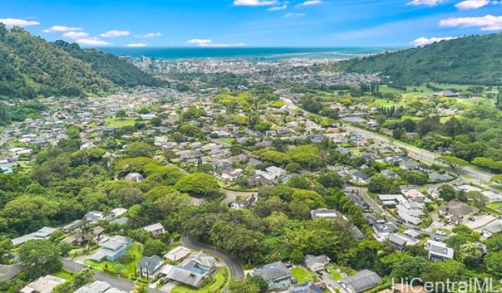3242 Pelekane Drive,Honolulu,Hawaii,96817,一戸建て,Pelekane,19469347