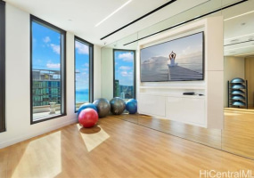 987 Queen Street,Honolulu,Hawaii,96814,1 BathroomBathrooms,Condo/Townhouse,Queen,2,18294437