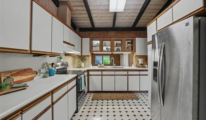 3536 Pinao Street,Honolulu,Hawaii,96822,3 Bedrooms Bedrooms,2 BathroomsBathrooms,Single family,Pinao,19469697