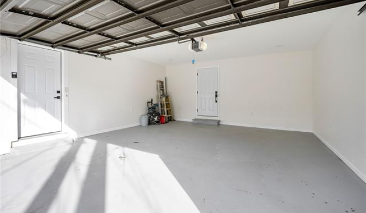 1849 Vancouver Place,Honolulu,Hawaii,96822,4 Bedrooms Bedrooms,2 BathroomsBathrooms,Single family,Vancouver,18294510