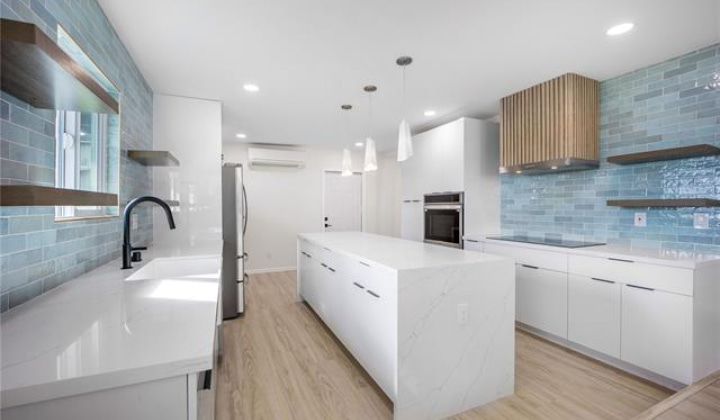 1849 Vancouver Place,Honolulu,Hawaii,96822,4 Bedrooms Bedrooms,2 BathroomsBathrooms,Single family,Vancouver,18294510