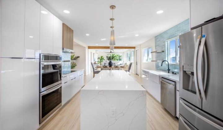 1849 Vancouver Place,Honolulu,Hawaii,96822,4 Bedrooms Bedrooms,2 BathroomsBathrooms,Single family,Vancouver,18294510