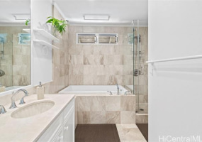 211 Kawaihae Street,Honolulu,Hawaii,96825,3 Bedrooms Bedrooms,2 BathroomsBathrooms,Condo/Townhouse,Kawaihae,2,18902213