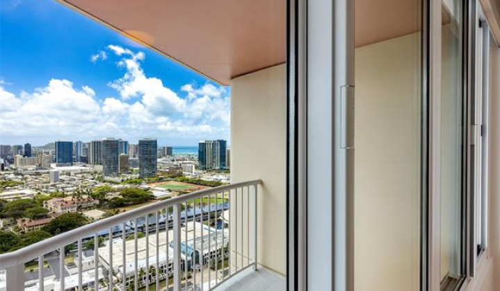 801 King Street,Honolulu,Hawaii,96813,1 ベッドルーム ベッドルーム,1 バスルームバスルーム,コンド / タウンハウス,King,41,19469833