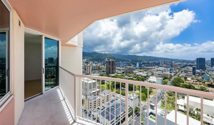 801 King Street,Honolulu,Hawaii,96813,1 ベッドルーム ベッドルーム,1 バスルームバスルーム,コンド / タウンハウス,King,41,19469833