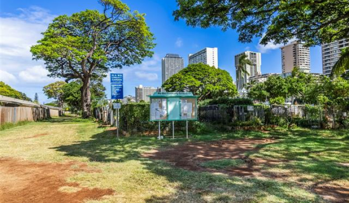 2444 Hihiwai Street,Honolulu,Hawaii,96826,1 ベッドルーム ベッドルーム,1 バスルームバスルーム,コンド / タウンハウス,Hihiwai,10,19469993