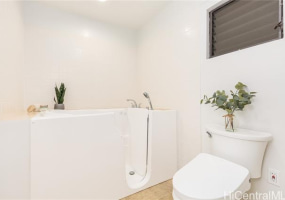 2772 Kalawao Street,Honolulu,Hawaii,96822,4 Bedrooms Bedrooms,3 BathroomsBathrooms,Single family,Kalawao,18294987