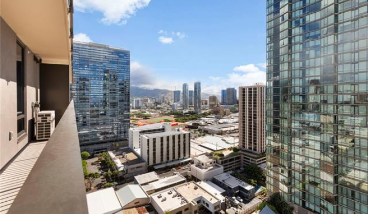 987 Queen Street,Honolulu,Hawaii,96814,1 ベッドルーム ベッドルーム,1 バスルームバスルーム,コンド / タウンハウス,Queen,22,18295003