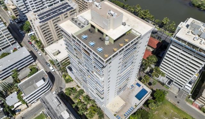 2452 Tusitala Street,Honolulu,Hawaii,96815,2 ベッドルーム ベッドルーム,1 バスルームバスルーム,コンド / タウンハウス,Tusitala,11,18754316