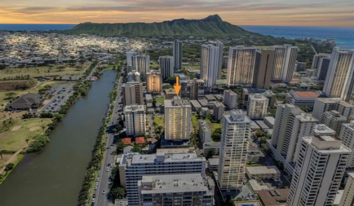 2452 Tusitala Street,Honolulu,Hawaii,96815,2 ベッドルーム ベッドルーム,1 バスルームバスルーム,コンド / タウンハウス,Tusitala,11,18754316