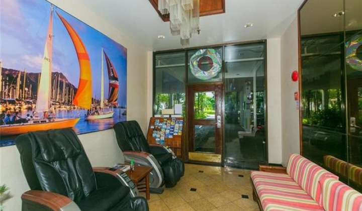 1700 Ala Moana Boulevard,Honolulu,Hawaii,96815,1 バスルームバスルーム,コンド / タウンハウス,Ala Moana,16,18754906