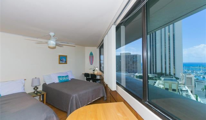 1700 Ala Moana Boulevard,Honolulu,Hawaii,96815,1 バスルームバスルーム,コンド / タウンハウス,Ala Moana,16,18754906