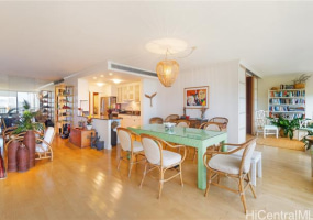 1010 Wilder Avenue,Honolulu,Hawaii,96822,2 ベッドルーム ベッドルーム,2 バスルームバスルーム,コンド / タウンハウス,Wilder,7,18295272