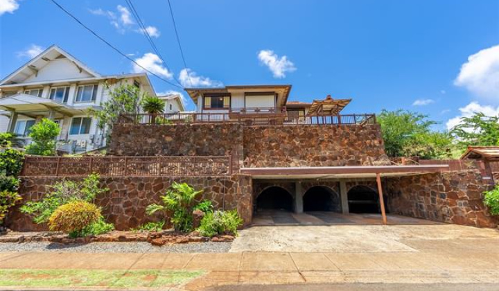 4287 Kahala Avenue,Honolulu,Hawaii,96816,4 Bedrooms Bedrooms,4 BathroomsBathrooms,Single family,Kahala,17880663