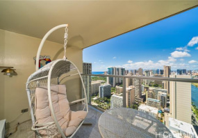 445 Seaside Avenue,Honolulu,Hawaii,96815,1 BathroomBathrooms,Condo/Townhouse,Seaside,38,18306022