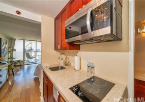445 Seaside Avenue,Honolulu,Hawaii,96815,1 BathroomBathrooms,Condo/Townhouse,Seaside,38,18306022
