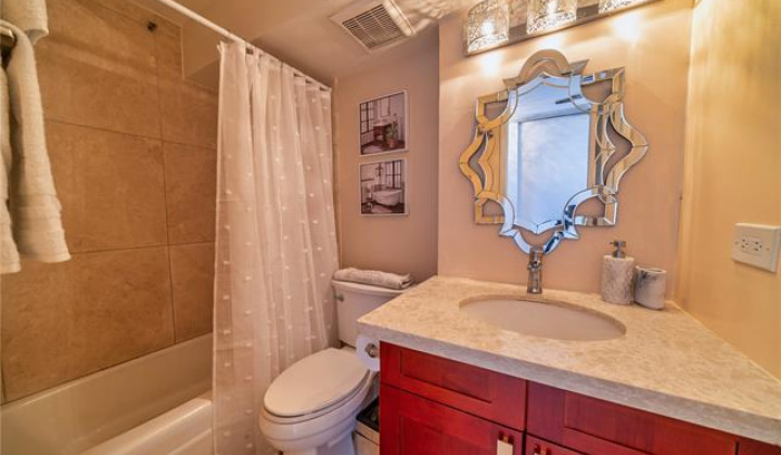 445 Seaside Avenue,Honolulu,Hawaii,96815,1 BathroomBathrooms,Condo/Townhouse,Seaside,38,18306022