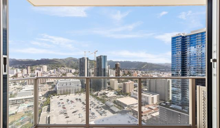 1388 Kapiolani Boulevard,Honolulu,Hawaii,96814,2 Bedrooms Bedrooms,2 BathroomsBathrooms,Condo/Townhouse,Kapiolani,28,19471060