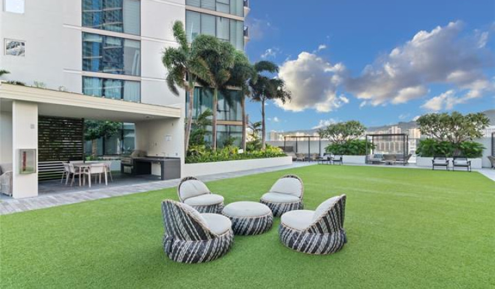 1388 Kapiolani Boulevard,Honolulu,Hawaii,96814,2 Bedrooms Bedrooms,2 BathroomsBathrooms,Condo/Townhouse,Kapiolani,28,19471060