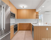 1388 Kapiolani Boulevard,Honolulu,Hawaii,96814,2 Bedrooms Bedrooms,2 BathroomsBathrooms,Condo/Townhouse,Kapiolani,28,19471060