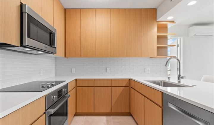 1388 Kapiolani Boulevard,Honolulu,Hawaii,96814,2 Bedrooms Bedrooms,2 BathroomsBathrooms,Condo/Townhouse,Kapiolani,28,19471060