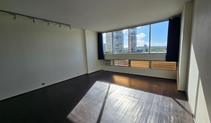 555 University Avenue,Honolulu,Hawaii,96826,2 Bedrooms Bedrooms,2 BathroomsBathrooms,Condo/Townhouse,University,8,18306316