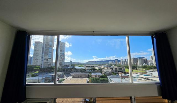 555 University Avenue,Honolulu,Hawaii,96826,2 Bedrooms Bedrooms,2 BathroomsBathrooms,Condo/Townhouse,University,8,18306316