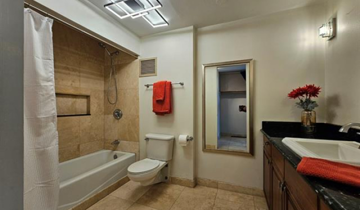 555 University Avenue,Honolulu,Hawaii,96826,2 Bedrooms Bedrooms,2 BathroomsBathrooms,Condo/Townhouse,University,8,18306316
