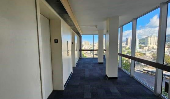 555 University Avenue,Honolulu,Hawaii,96826,2 Bedrooms Bedrooms,2 BathroomsBathrooms,Condo/Townhouse,University,8,18306316